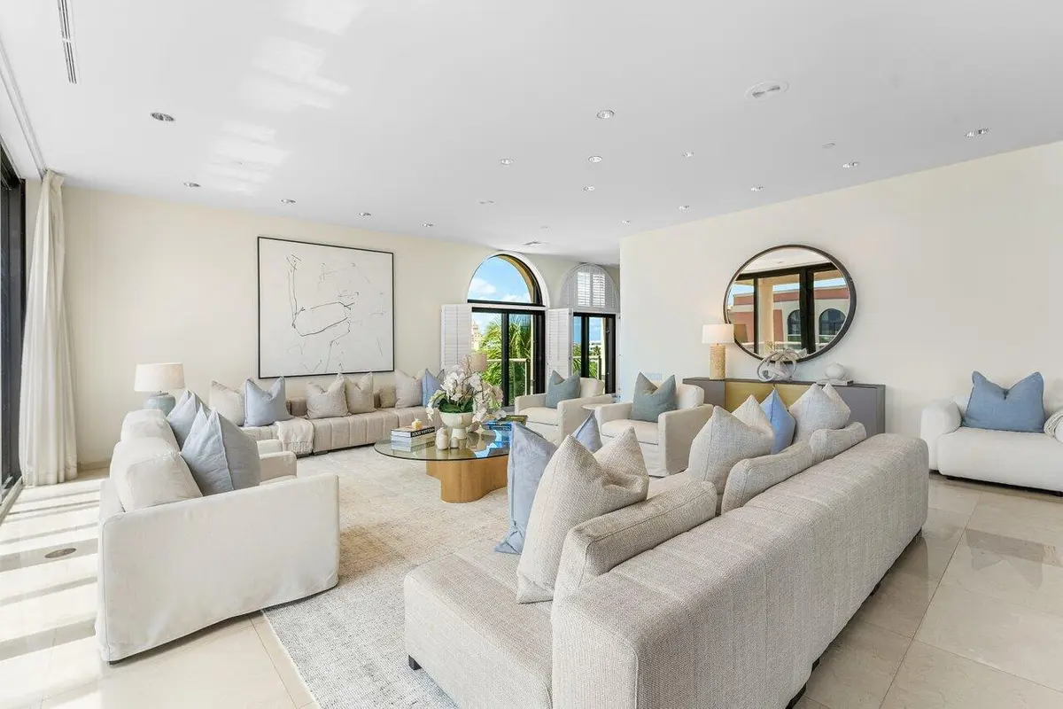 4a at 2 N Breakers Row N PH4, Palm Beach