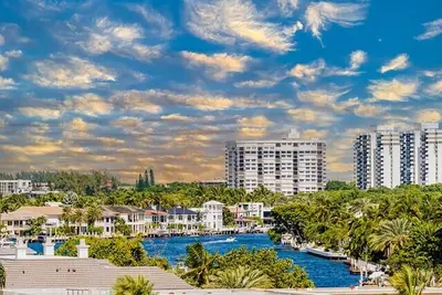 495 E Royal Palm Road 601, Boca Raton – Condominium for rent