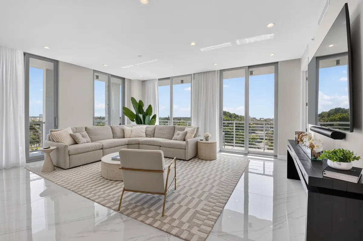 19-web-or-mls-DSC_4590 at 495 E Royal Palm Road 601, Boca Raton