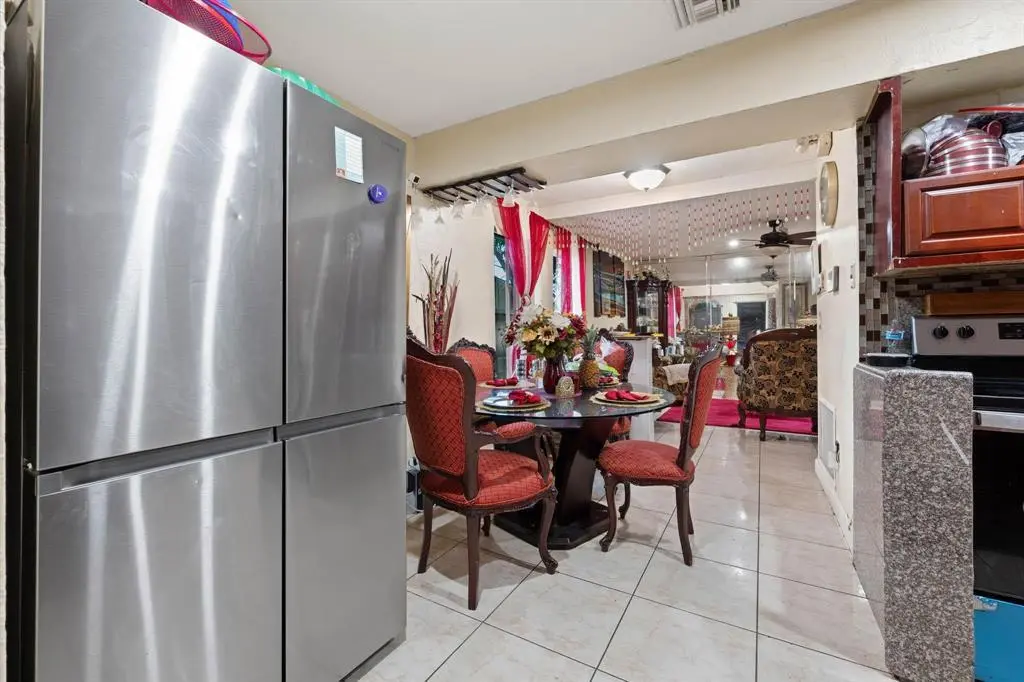 OIC 8 at 2651 NW 42ND Avenue, Lauderhill