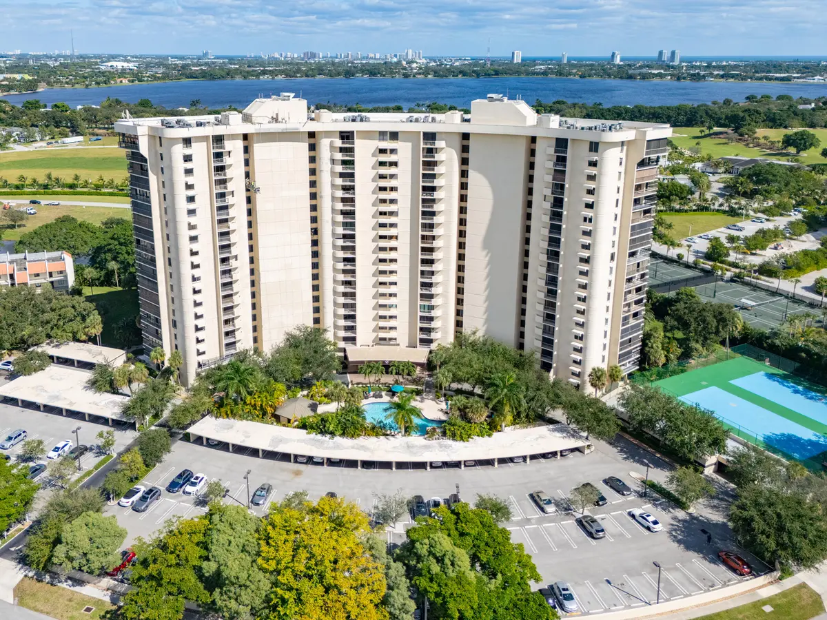 Envoy Building at 2480 Presidential Way 1804, West Palm Beach