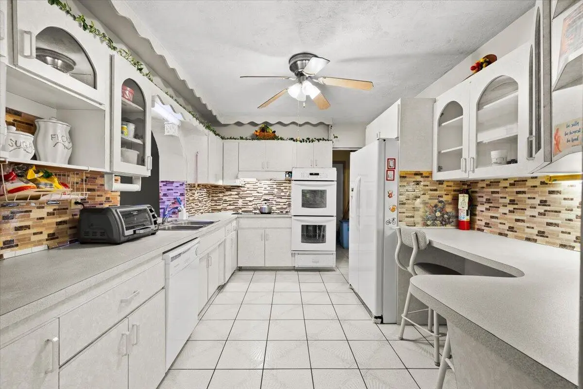 07-424A7022 at 18921 NW 24th Avenue, Miami Gardens