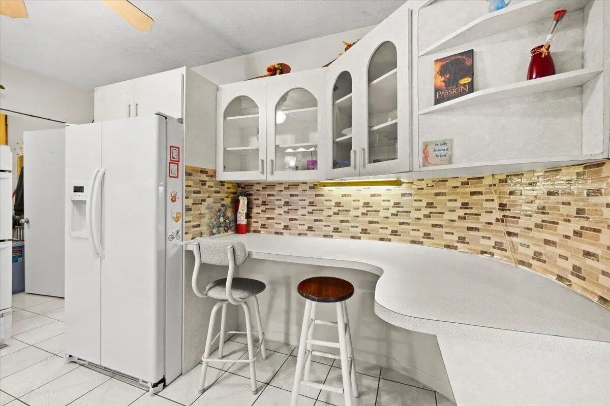 08-424A7037 at 18921 NW 24th Avenue, Miami Gardens