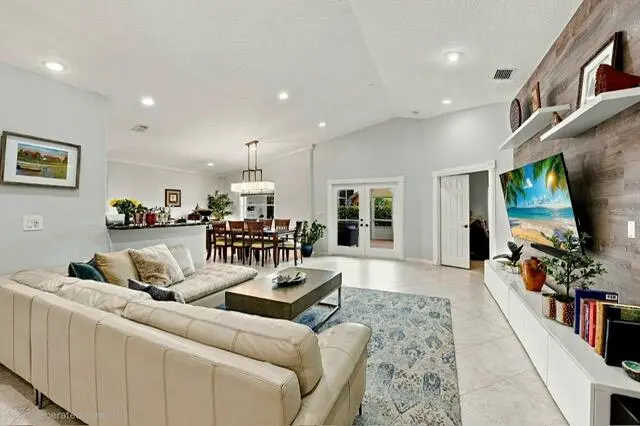 0e375582-60a2-45ab-8321-bc053e046006 at 8335 DUOMO Circle, Boynton Beach