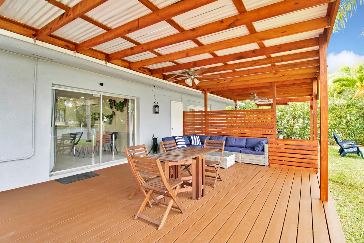 IMG_2905 at 1031 SW 3RD Street, Hallandale Beach