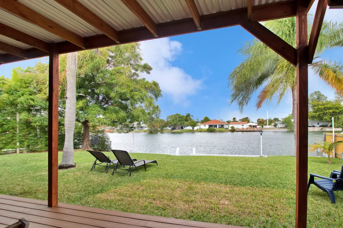 IMG_2877 at 1031 SW 3RD Street, Hallandale Beach