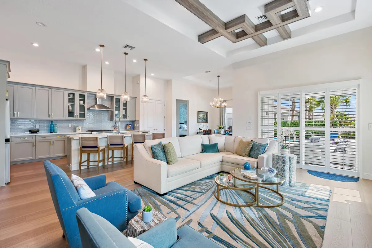 Living Room at 10038 Regency Way, Palm Beach Gardens