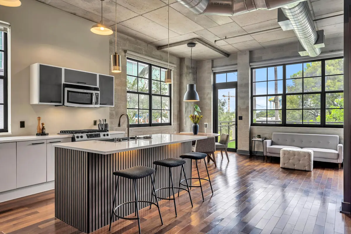 411 NW 1ST AVE APT 206-4 at 411 NW 1st Avenue 206, Fort Lauderdale