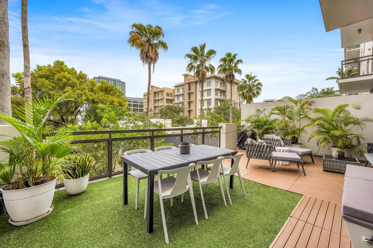 411 NW 1ST AVE APT 206-15 at 411 NW 1st Avenue 206, Fort Lauderdale