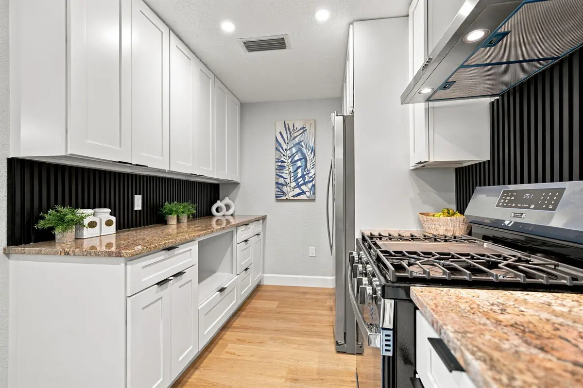 KITCHEN at 2400 NW 85th Avenue, Sunrise