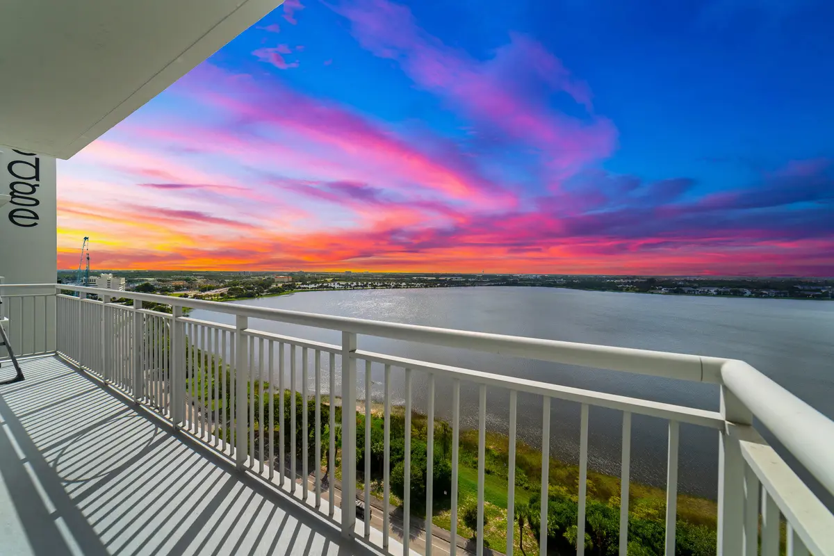 DSC00680 at 300 S Australian Avenue 1408, West Palm Beach