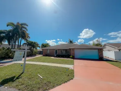 1007 WYNNDALE Way, Lantana – Single Family Residence for sale