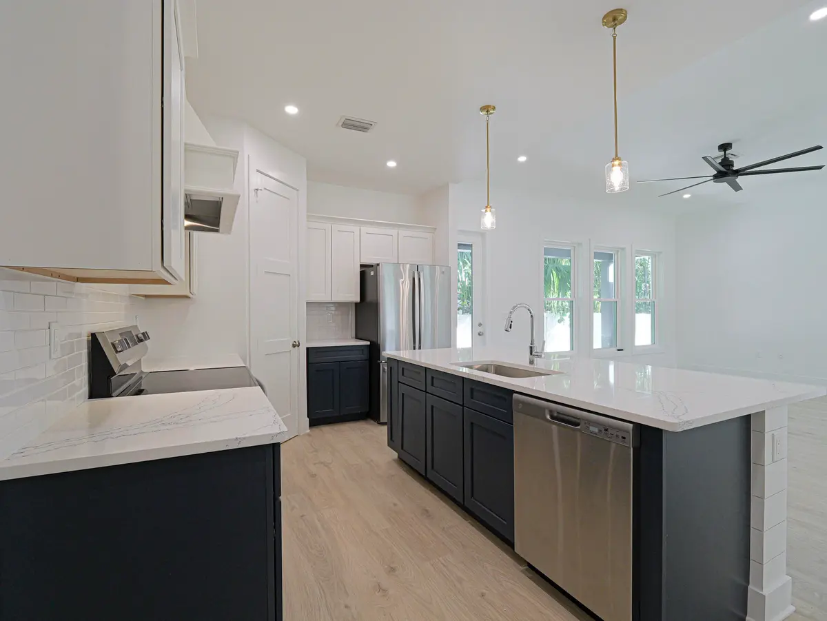 1606 24TH Avenue, Vero Beach, FL – photo 4