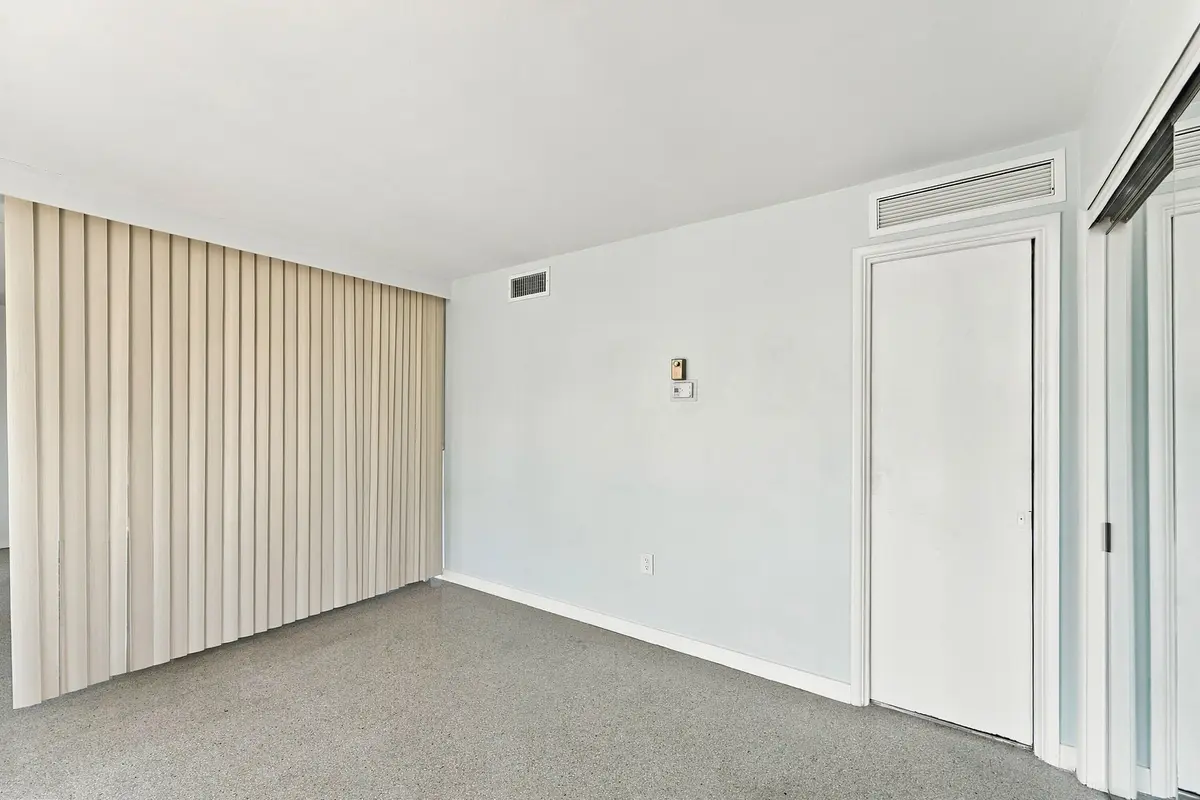 08_dsc07389_51d742e8 at 2725 NE 32ND Avenue 7, Fort Lauderdale