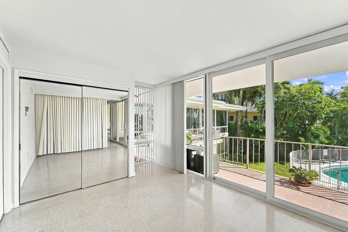 09_dsc07379_f762a337 at 2725 NE 32ND Avenue 7, Fort Lauderdale