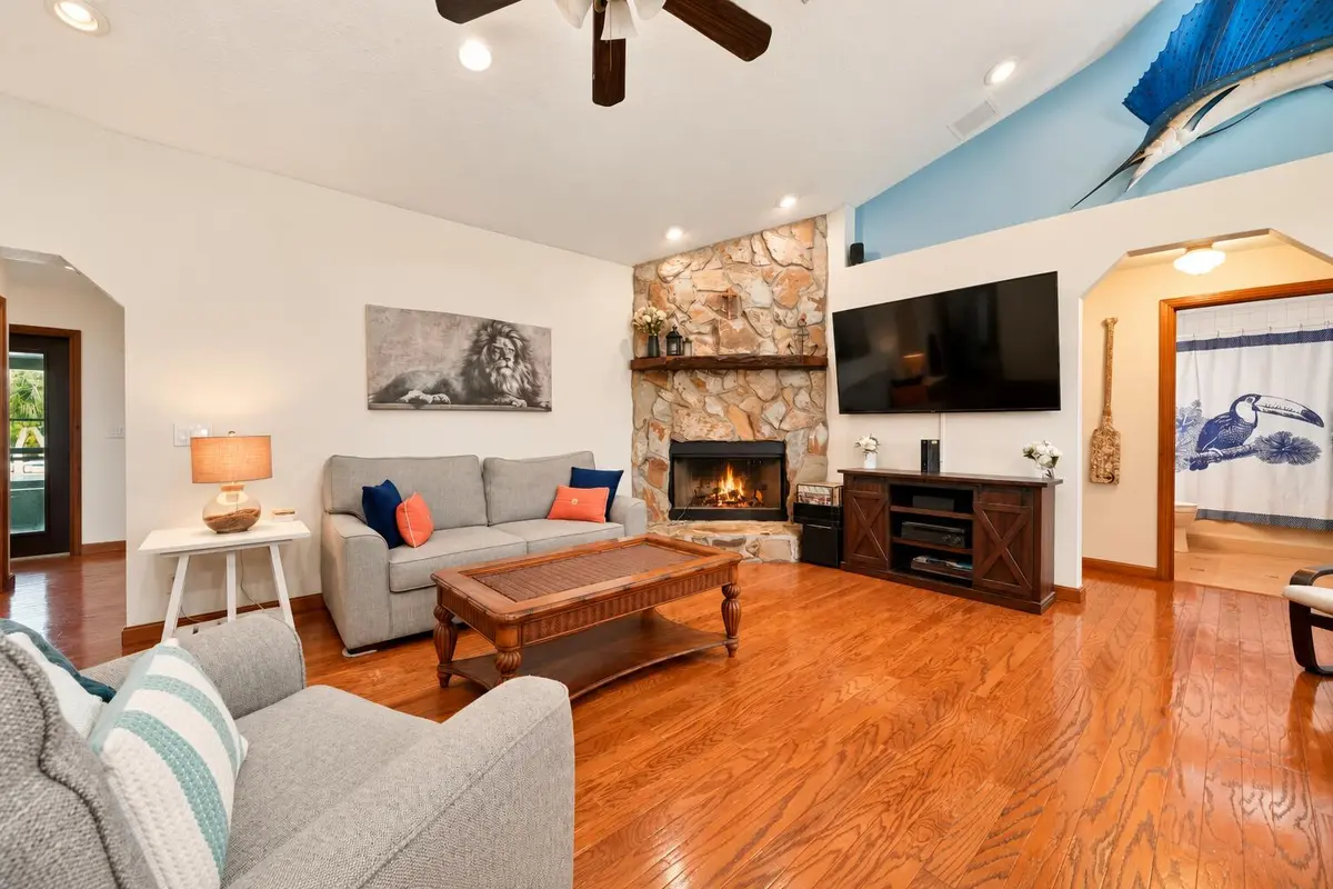 Living Room at 17857 82nd Road, Loxahatchee