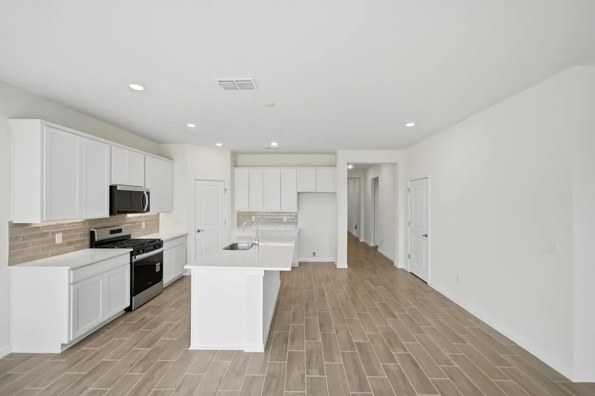 Kitchen / Entry at 5453 NW Camberly Court, Port St. Lucie