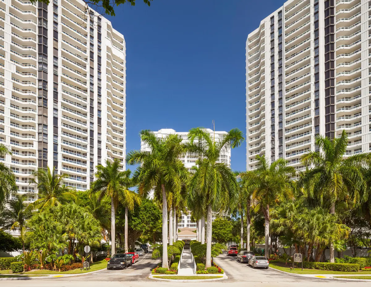 The Point of Aventura - 4 at 21200 POINT Place 801, Aventura