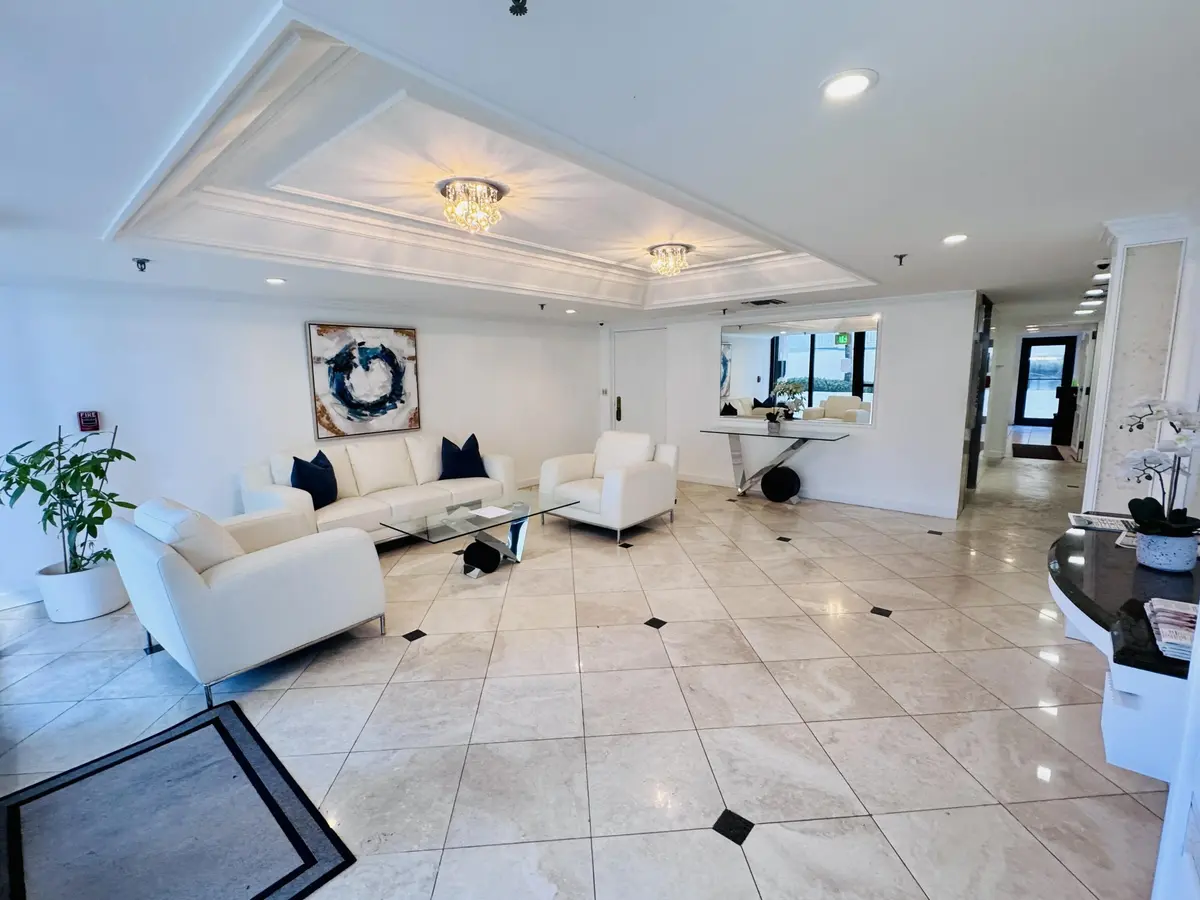 lobby at 4000 S Ocean Boulevard 103, South Palm Beach