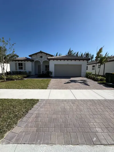 2402 SE 30TH Street, Homestead – Single Family Residence for rent