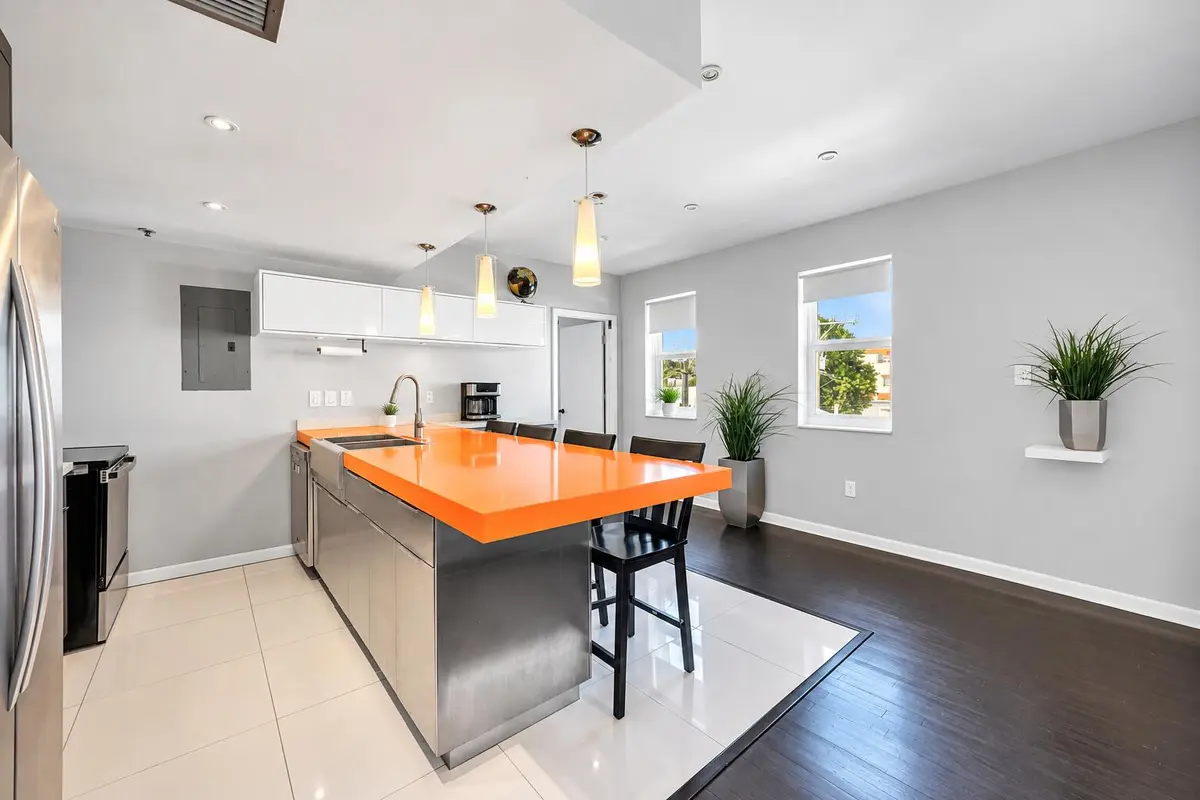 Image Oct 16, 2026, 10_43_02 AM at 802 Euclid Avenue 303, Miami Beach