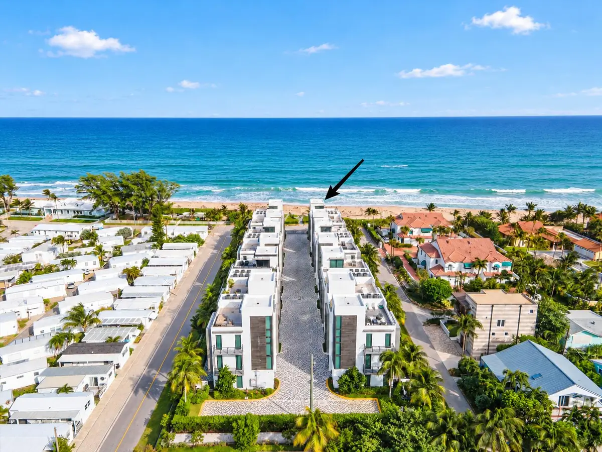 aerial at 11533 OLD OCEAN Boulevard, Briny Breezes