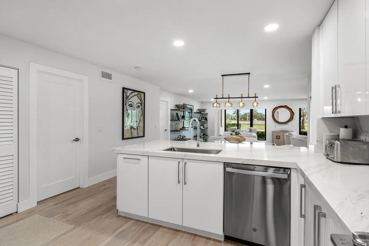 Kitchen at 17 SOUTHPORT Lane G, Boynton Beach