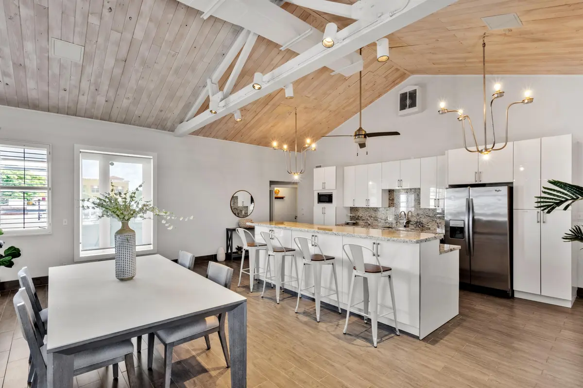 Dining Area at 419 E Atlantic Avenue, Delray Beach
