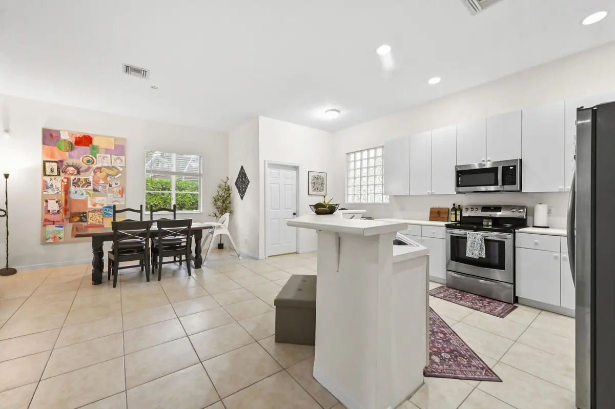 14 Dining area 01 at 8829 S San Andros, West Palm Beach