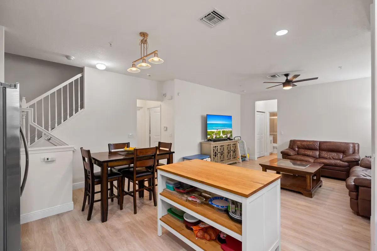Kitchen at 12641 NW 32nd Manor, Sunrise