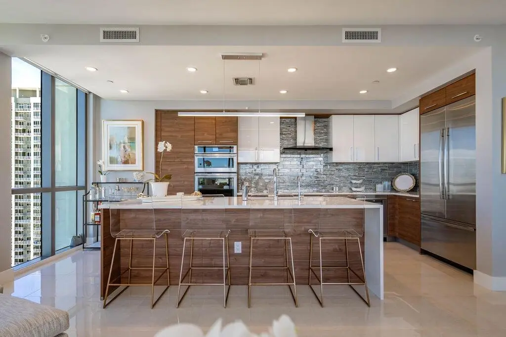 07 Kitchen, Natural Light - Copy at 100 E Las Olas Boulevard 3501, Fort Lauderdale