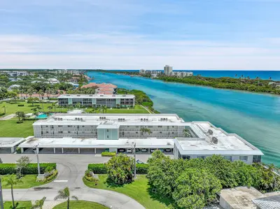 100 Waterway Road E306, Tequesta – Condominium for sale