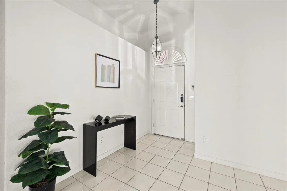 05-424A4042 at 363 SW 161st Avenue, Pembroke Pines