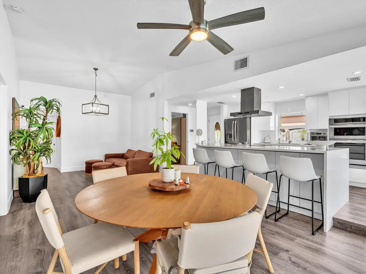 Photo 4 at 9831 SW 58TH Court, Cooper City