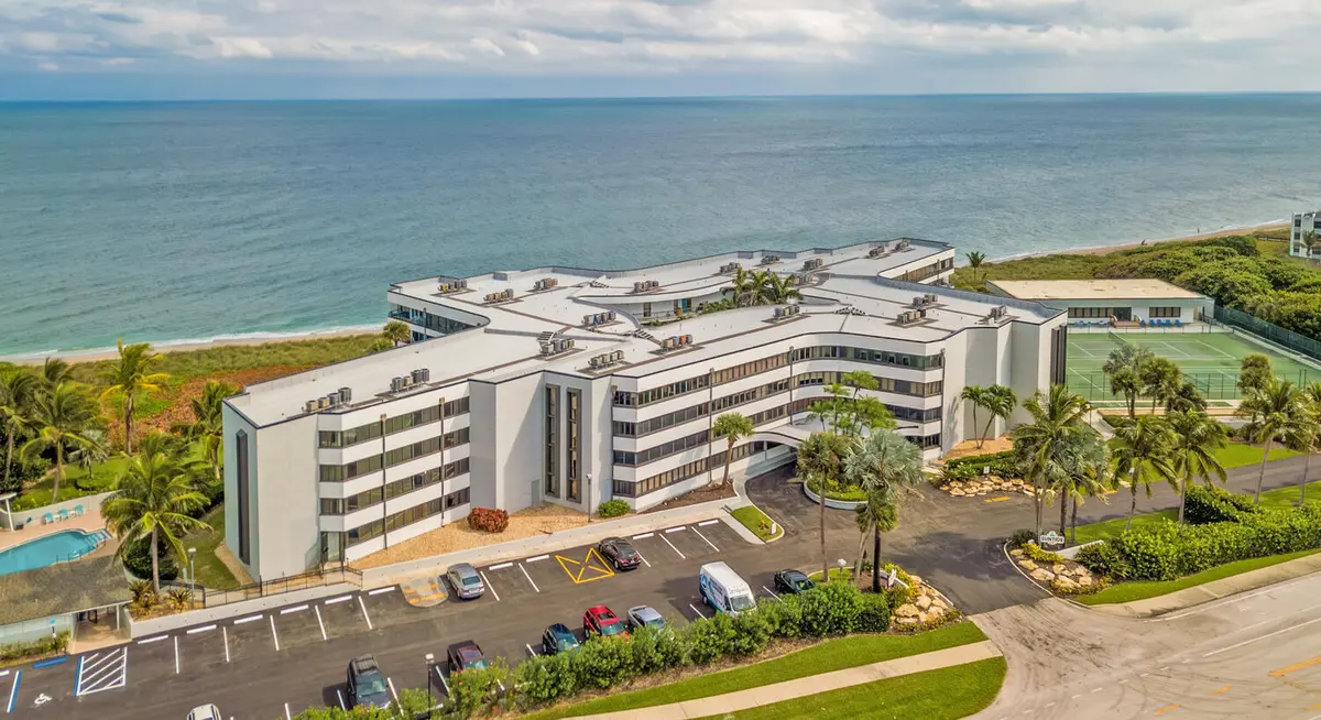20251116173000626787000000-o at 1357 NE OCEAN Boulevard 404, Stuart