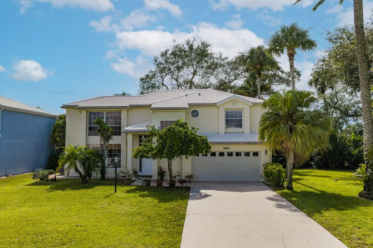 Front View at 18205 SE Fairview Circle, Tequesta