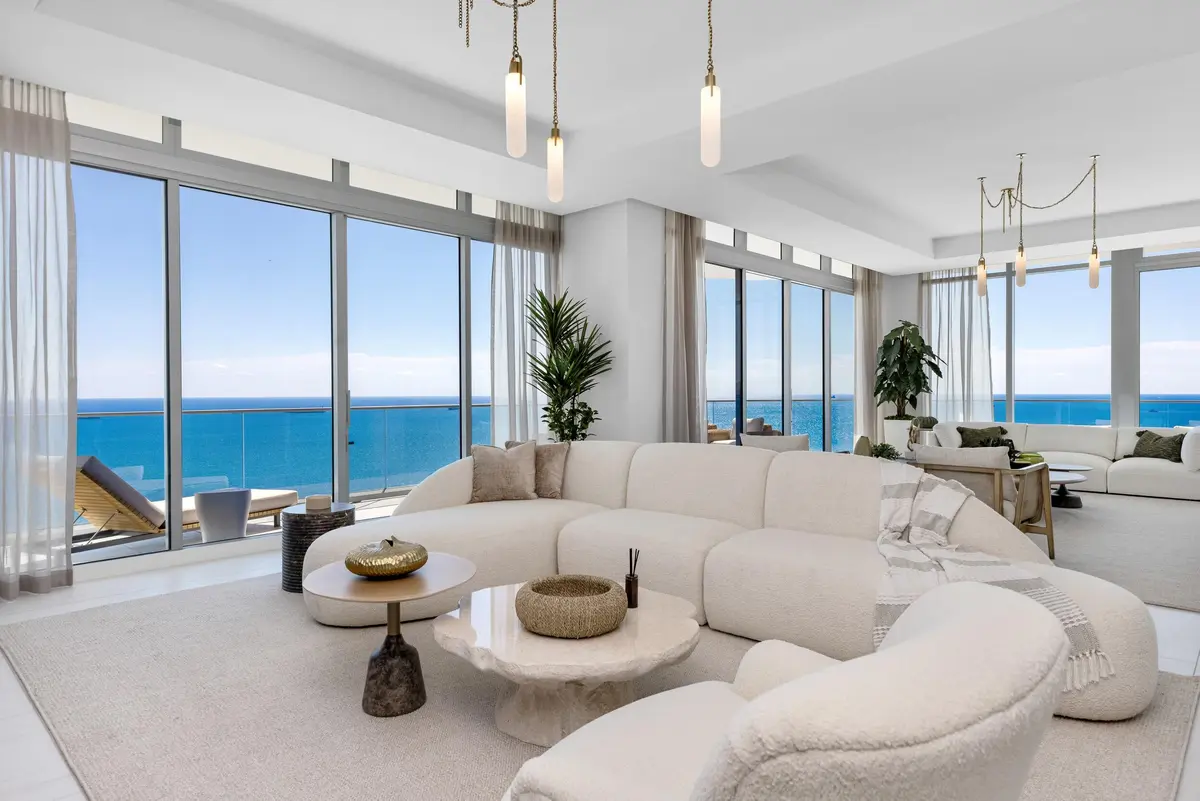 Family Room at 151 N Seabreeze Boulevard PH-2601E / PH-2602E, Fort Lauderdale