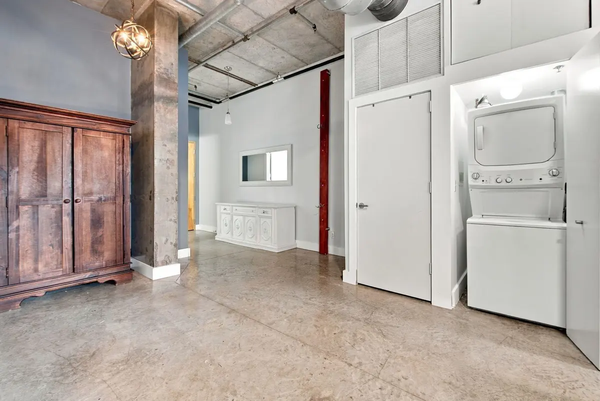 8-web-or-mls-434-nw-1st-ave-203 at 434 NW 1ST Avenue 203, Fort Lauderdale