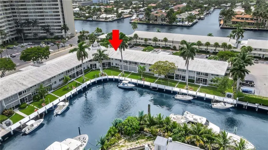 Photo 4 at 3201 NE 36th Street, Fort Lauderdale