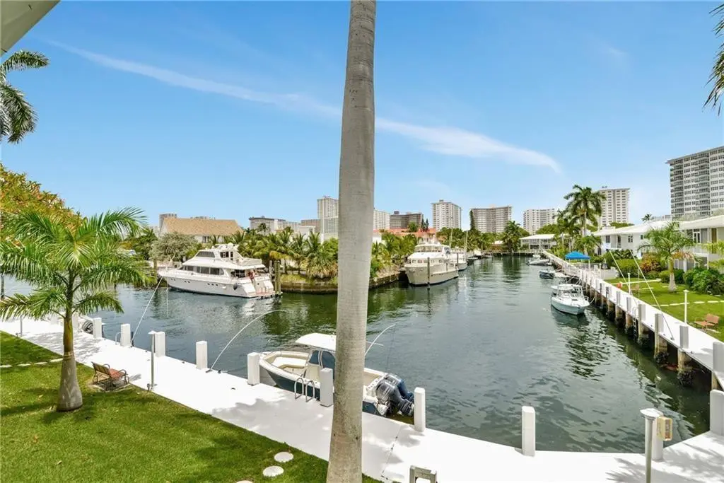 Photo 5 at 3201 NE 36th Street, Fort Lauderdale