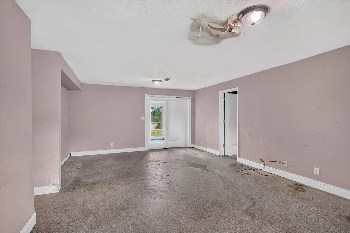 5-web-or-mls-_A7A6838 at 2321 SW 50TH Avenue, Fort Lauderdale