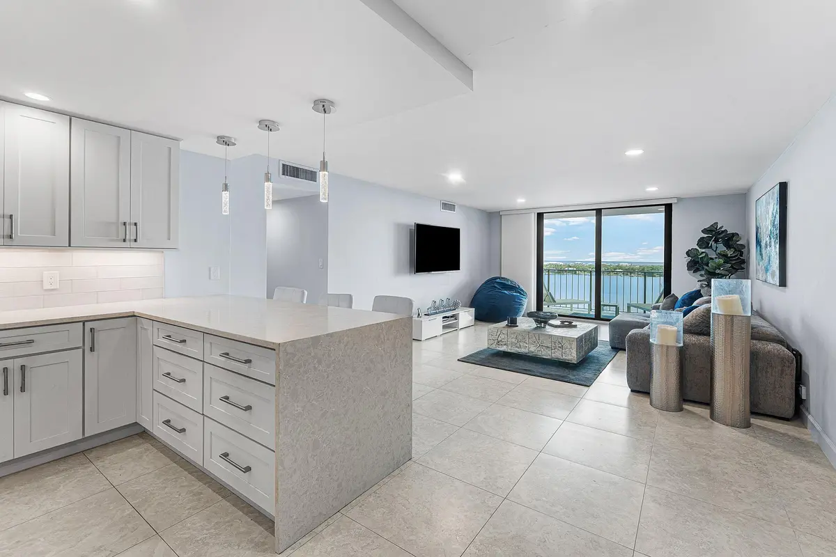 1200 Marine Way 902, North Palm Beach, FL – photo 3