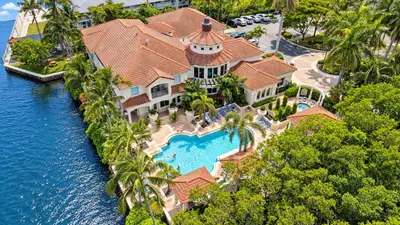 2109 TUSCANY Way 109, Boynton Beach – Condominium for sale