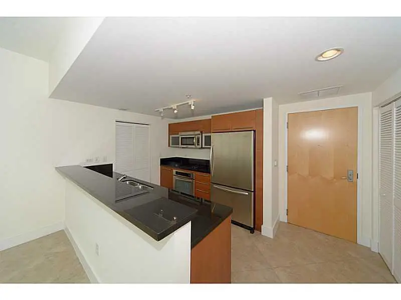 253-Pic 3 at 253 NE 2ND Avenue 2710, Miami