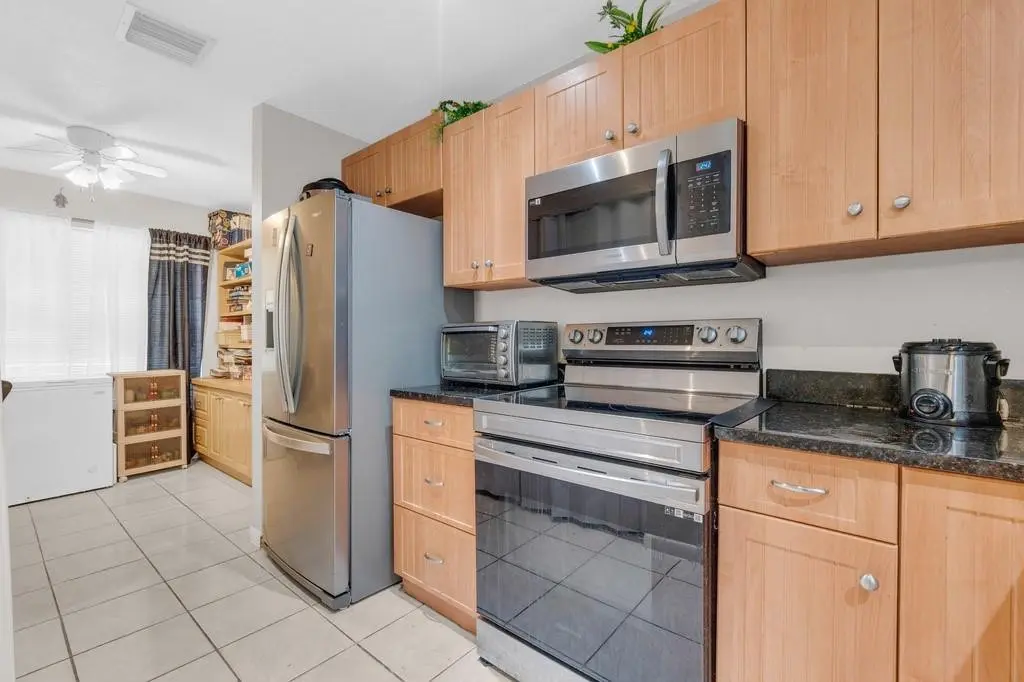 Photo 4 at 3611 NW 122ND Terrace 3611, Sunrise