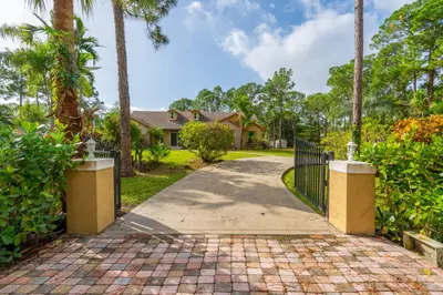 16824 79th Court, Loxahatchee – Single Family Residence for sale