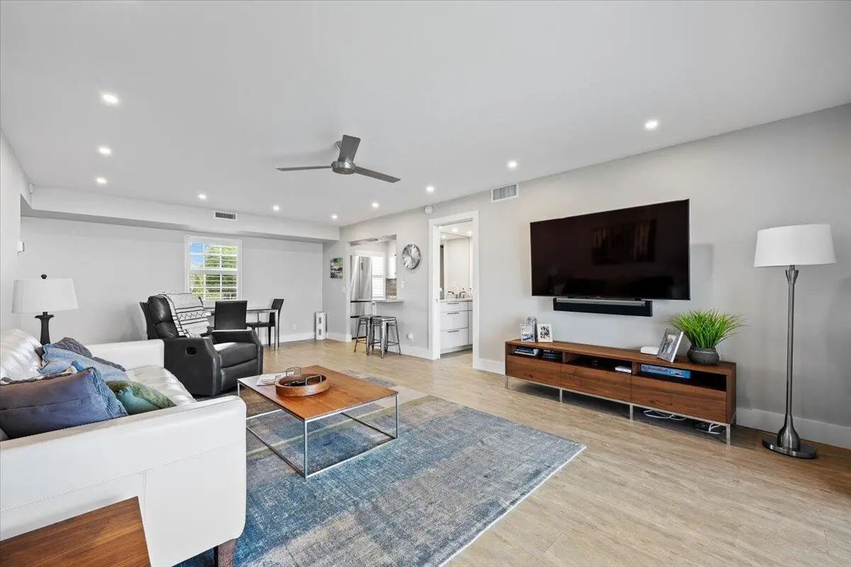 10-LUX_2115 at 1025 Sugar Sands Boulevard Unit 261, Riviera Beach