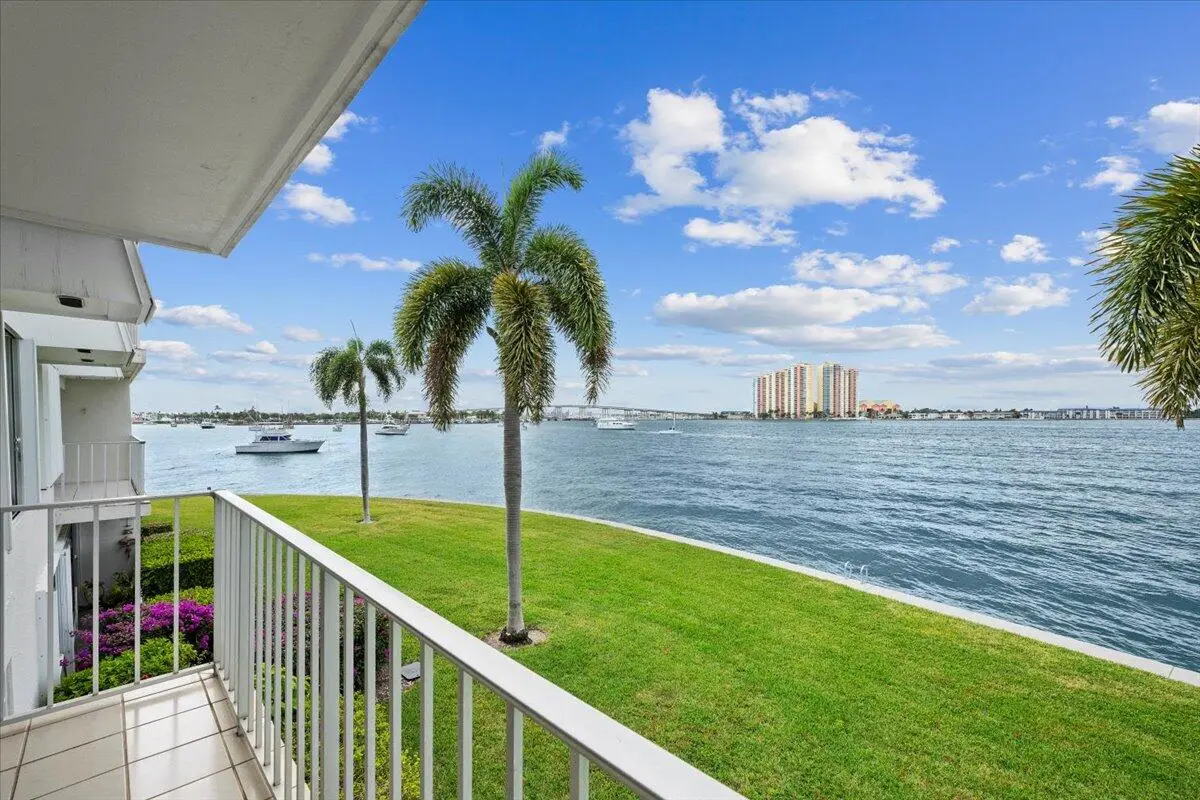 19-LUX_2157 at 1025 Sugar Sands Boulevard Unit 261, Riviera Beach