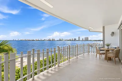 371 Wilma Circle 4, Riviera Beach – Condominium for sale