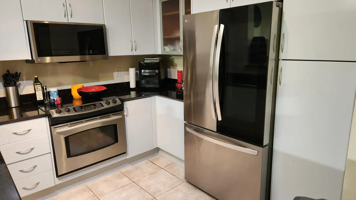 9bc774a7-1a34-4246-8634-e9af0e9ed8d4 at 806 E WINDWARD Way 305, Lantana